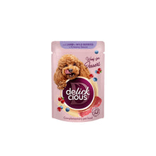 Delickcious Płatki z jagnięciną i leśnymi jagodami w sosie 80g karma mokra dla psów