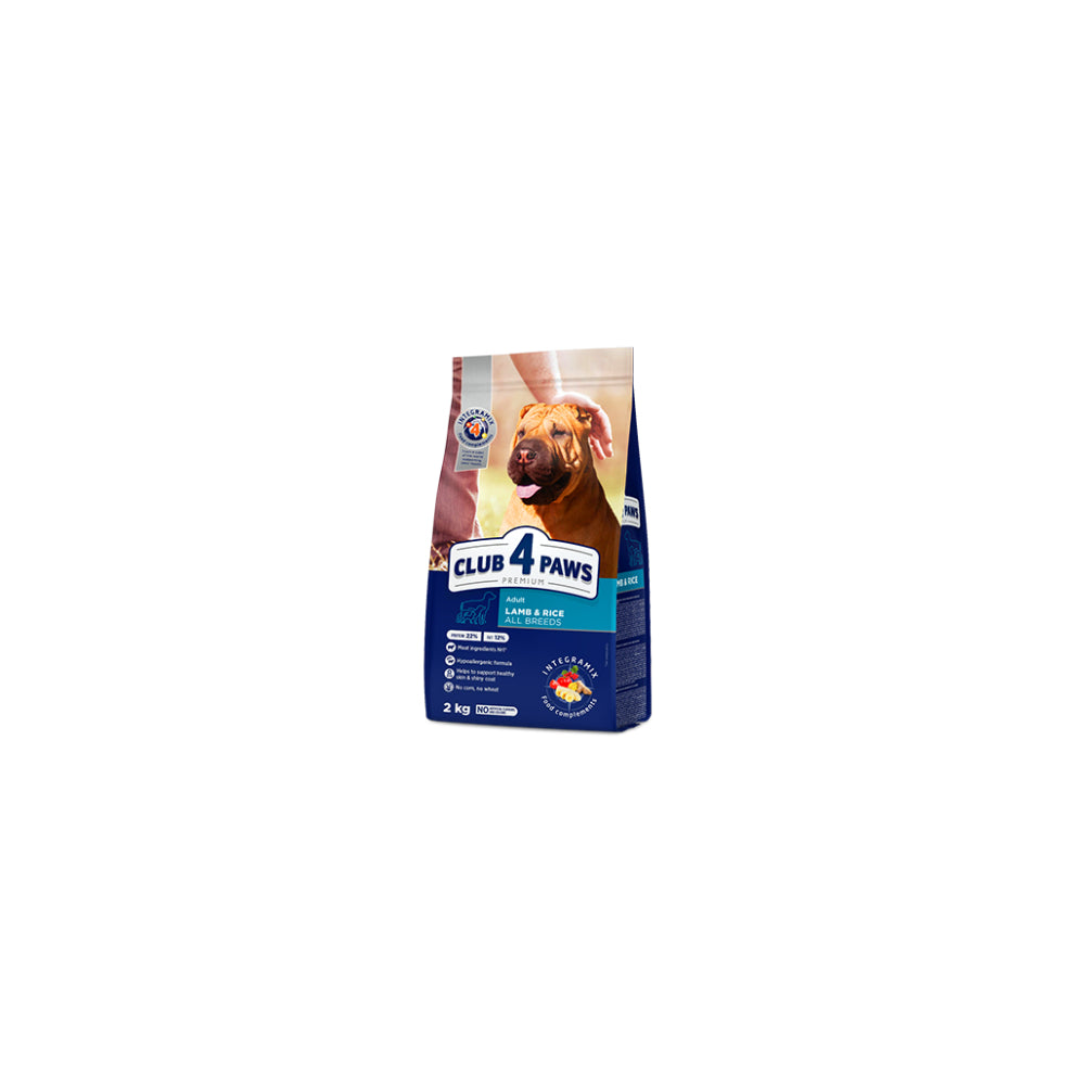 Club 4 Paws z Jagnięciną Hypoallergenic 2 kg